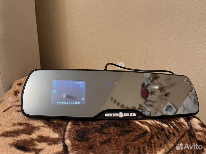 Видеорегистратор зеркало