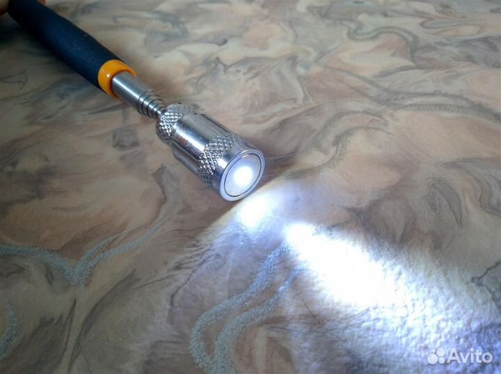 Держатель с магнитом и фонариком (Ишим+)