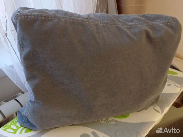 Чехол на подушку для дивана