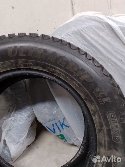 Goodyear Ultra Grip Ice Arctic 2 265/60 R18 25F