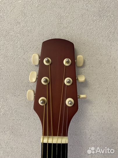 Классическая гитара с подключением