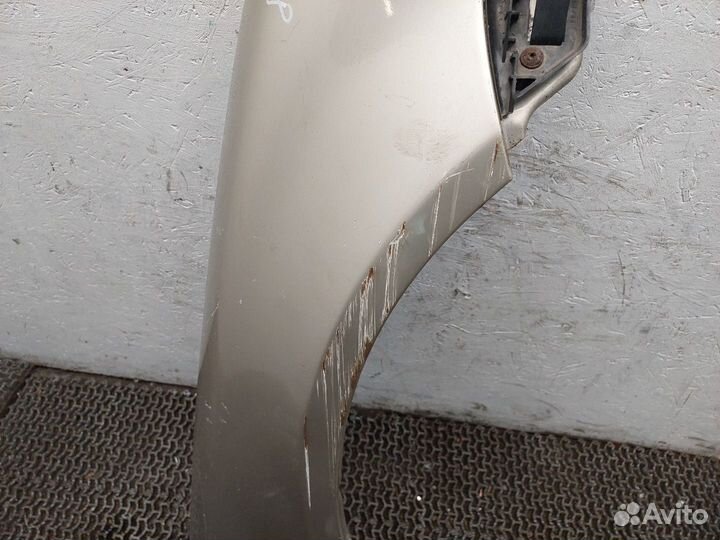 Крыло Skoda SuperB, 2003