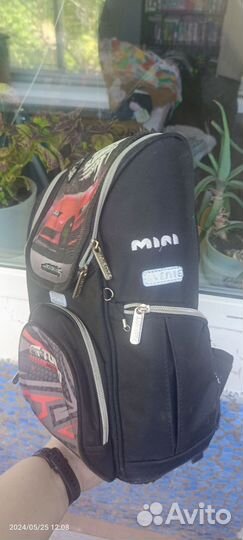 Рюкзак школьный для мальчика ортопедический