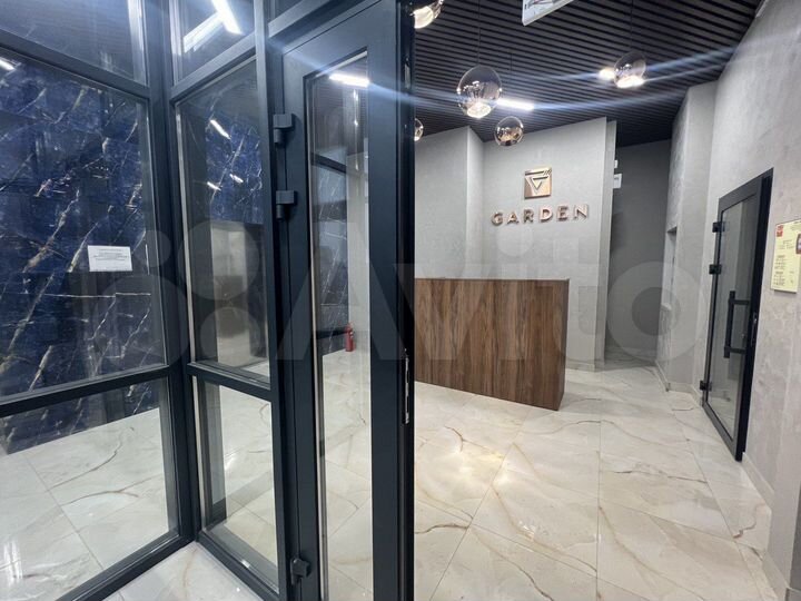 Апартаменты-студия, 38,4 м², 2/5 эт.