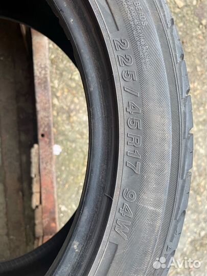 Yokohama Ice Guard Studless IG50 225/45 R17