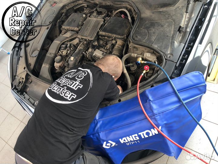 Радиатор кондиционера Volkswagen Transporter 2015