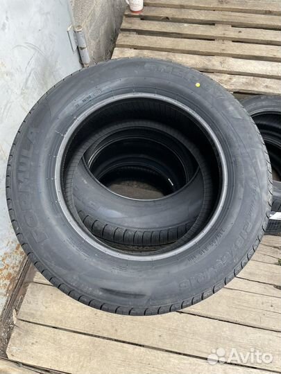 Pirelli Formula Energy 215/65 R16