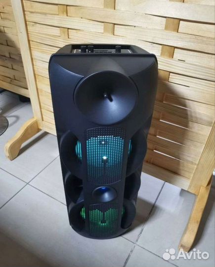 Новая огромная Bluetooth колонка с мощным акб