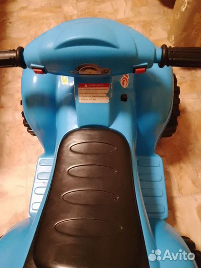 Детский квадроцикл на аккумуляторе