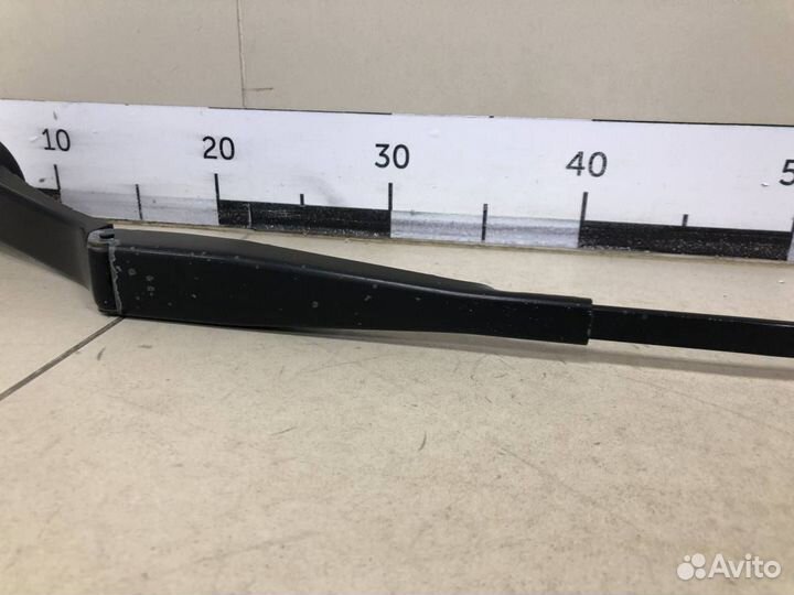 Поводок стеклоочистителя передний левый Ford Focus