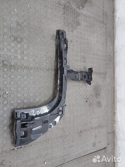 Кронштейн бампера BMW X1 (F48), 2017