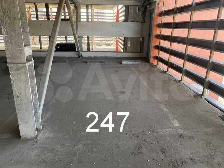 Машиноместо, 20 м²