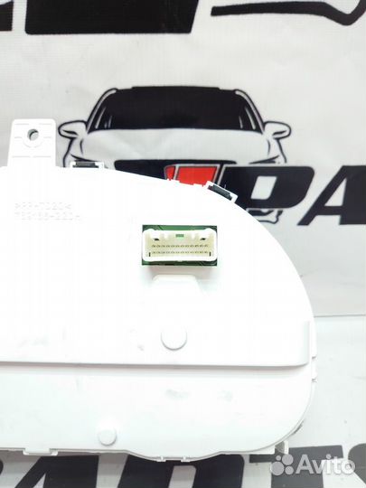 Панель приборов Mitsubishi Outlander XL