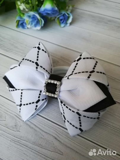 Бант. Резинка для волос