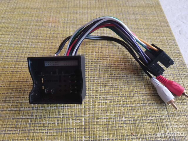 Шина подключения к 2 дин магнитоле Skoda rapid