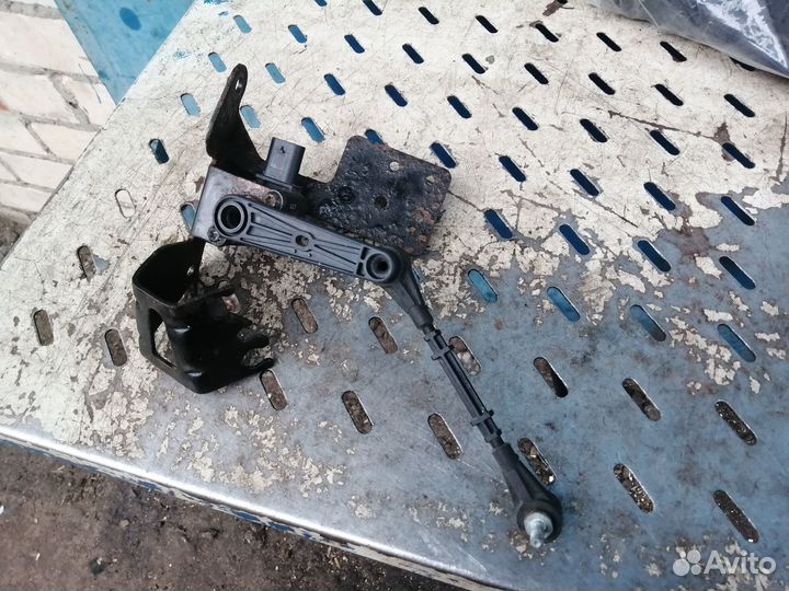 Датчик дорожного просвета Range Rover Sport 2 L494