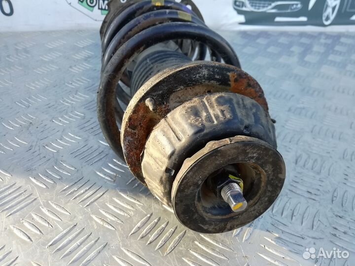 Амортизатор передний левый Kia Rio 3 1.6 2015г