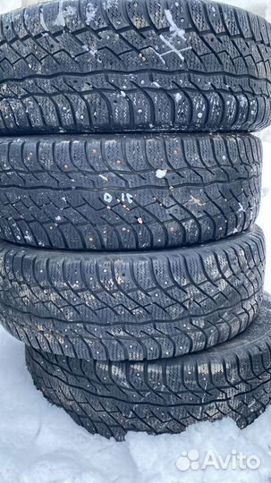 Viatti Bosco Nordico V-523 235/65 R17 104T