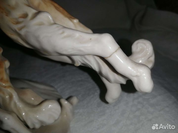 Статуэтка Бегущие борзые Германия