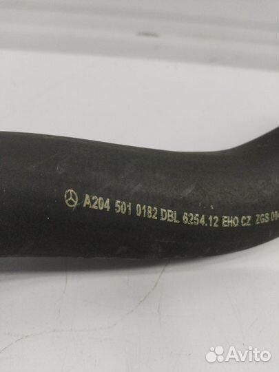 Патрубок охлаждения Mercedes w 204 m271