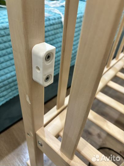 Детская кроватка для малыша с матрасом