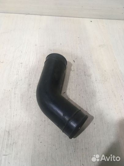 Патрубок интеркулера Мерседес W202 1111402012