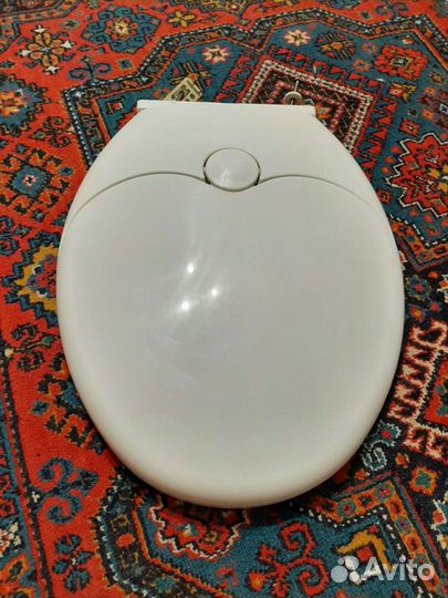 Детское сиденье на унитаз