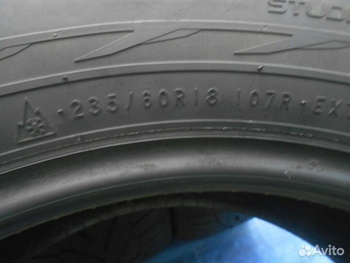 Nokian Tyres Hakkapeliitta R2 SUV 235/60 R18