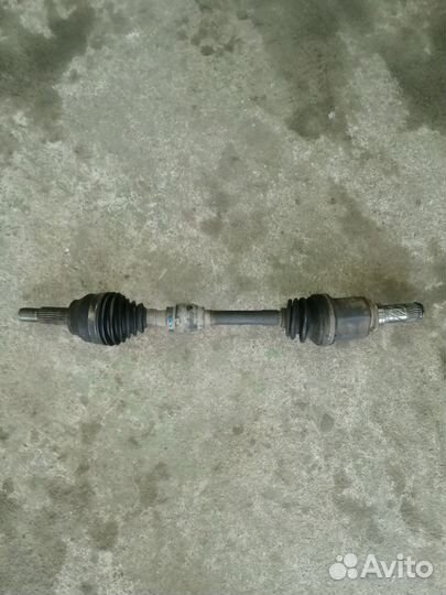 Привод левый mazda demio