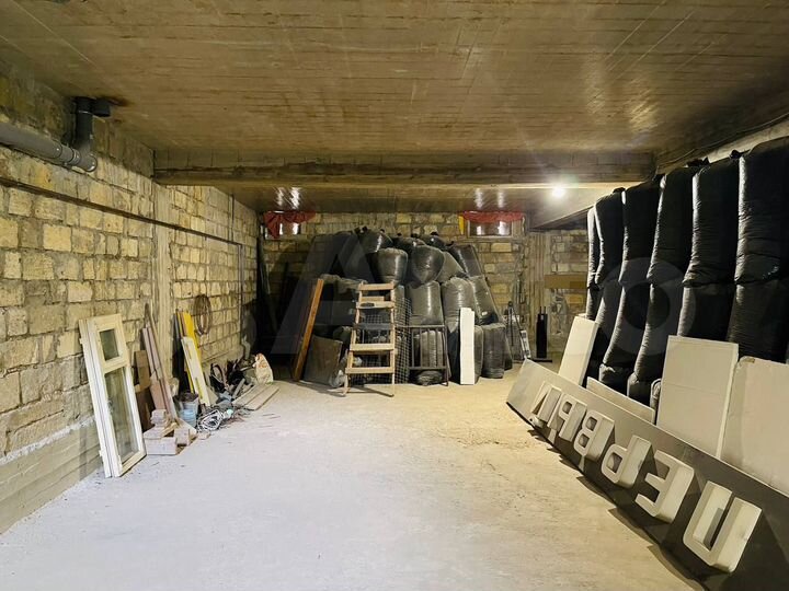 Дом 466,9 м² на участке 2 сот.