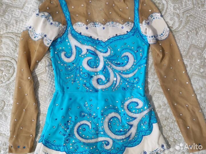 Костюм для фигурного катания 122