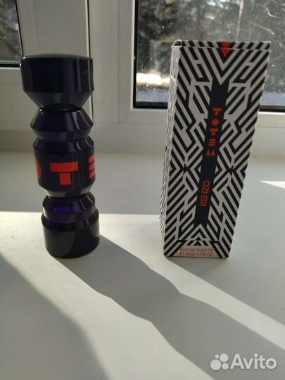 Флаконы от духов Nina Ricci, Kenzo