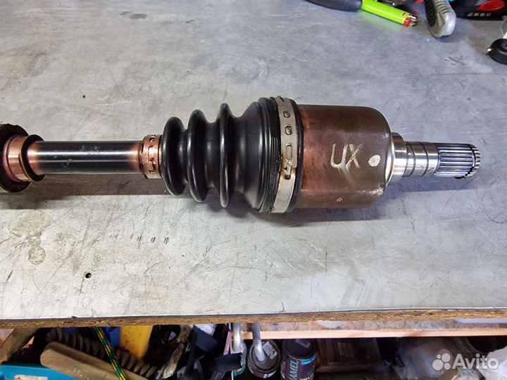 Привод Nissan Note 1.6 АКПП правый