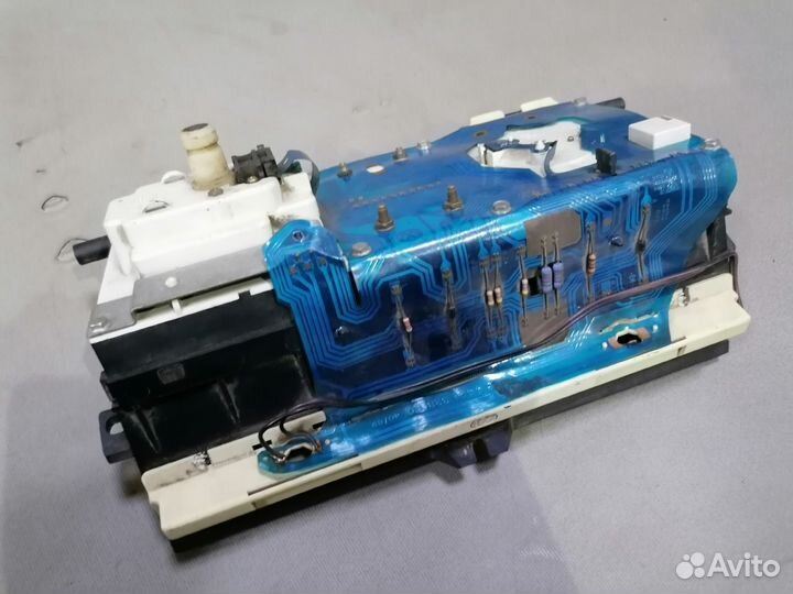 Панель приборов Volkswagen Golf 2 1983-1992 дизель