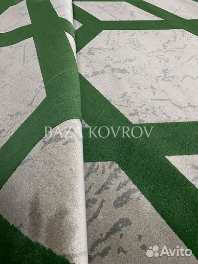 Ковер новый