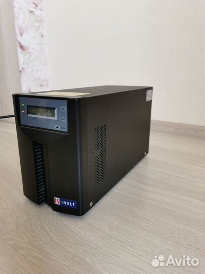 Источник бесперебойного питания Inelt