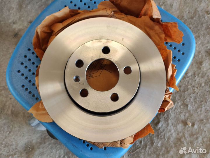 Диски тормозные TRW DF2803