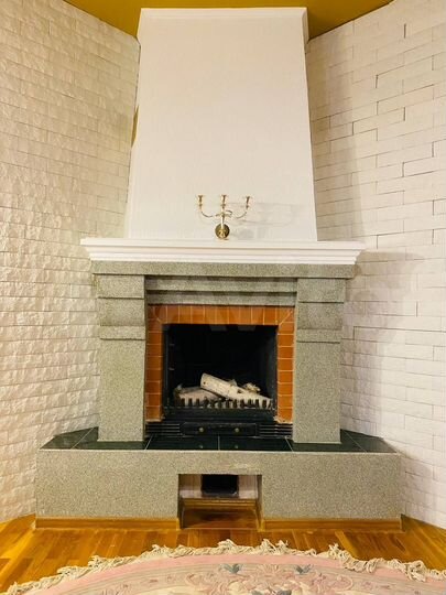 4-к. квартира, 140,9 м², 3/9 эт.