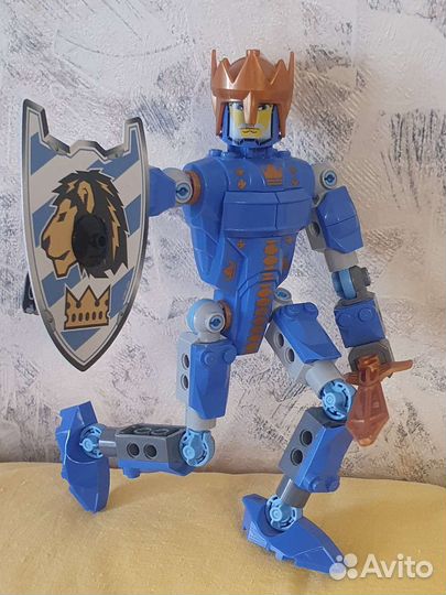 Lego 8790. Король Матиас. Рыцарь