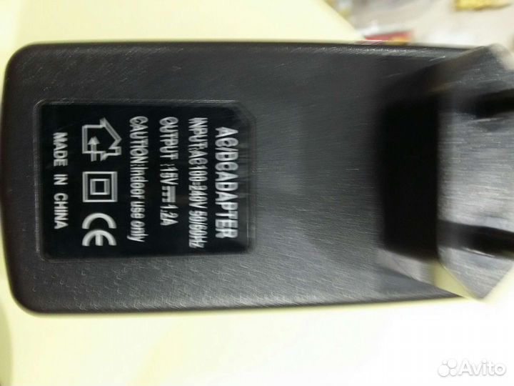 Блок питания для ноутбука или планшета asus