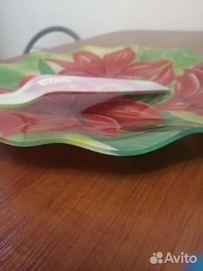 Блюдо цветное стекло