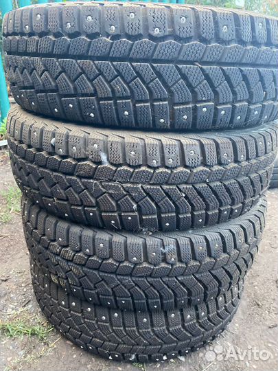 Viatti Brina Nordico V-522 185/65 R15 88T