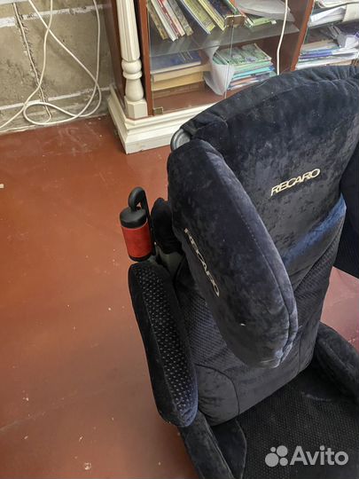 Детское кресло