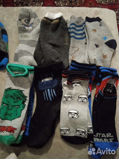 Варежки, шапки, нижнее бельё