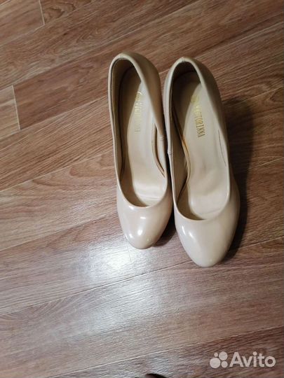 Туфли женские 39 размер