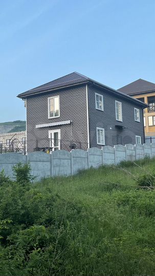 Дом 180 м² на участке 3,5 сот.