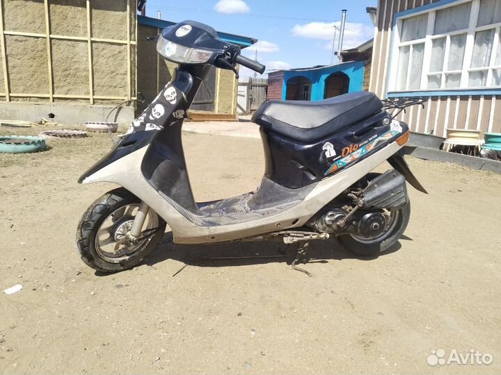 Скутер honda dio