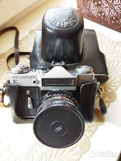 Плёночный фотоаппарат Revueflex E /Zenit