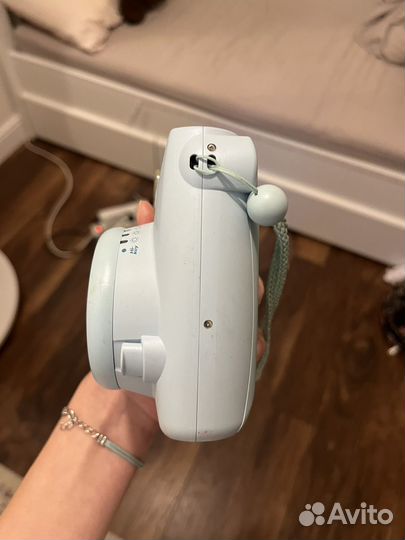Плёночный фотоаппарат instax mini 8