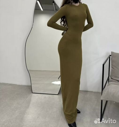 Платье трикотажное миди